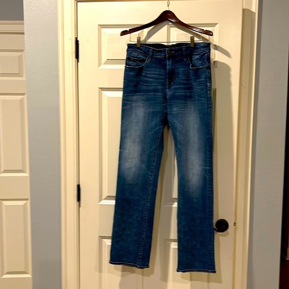 American Eagle Extreme Flex 4 Original Boot men’s jeans. Size 32x 36